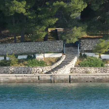 M27 Kastil Jela Milna (Brac)